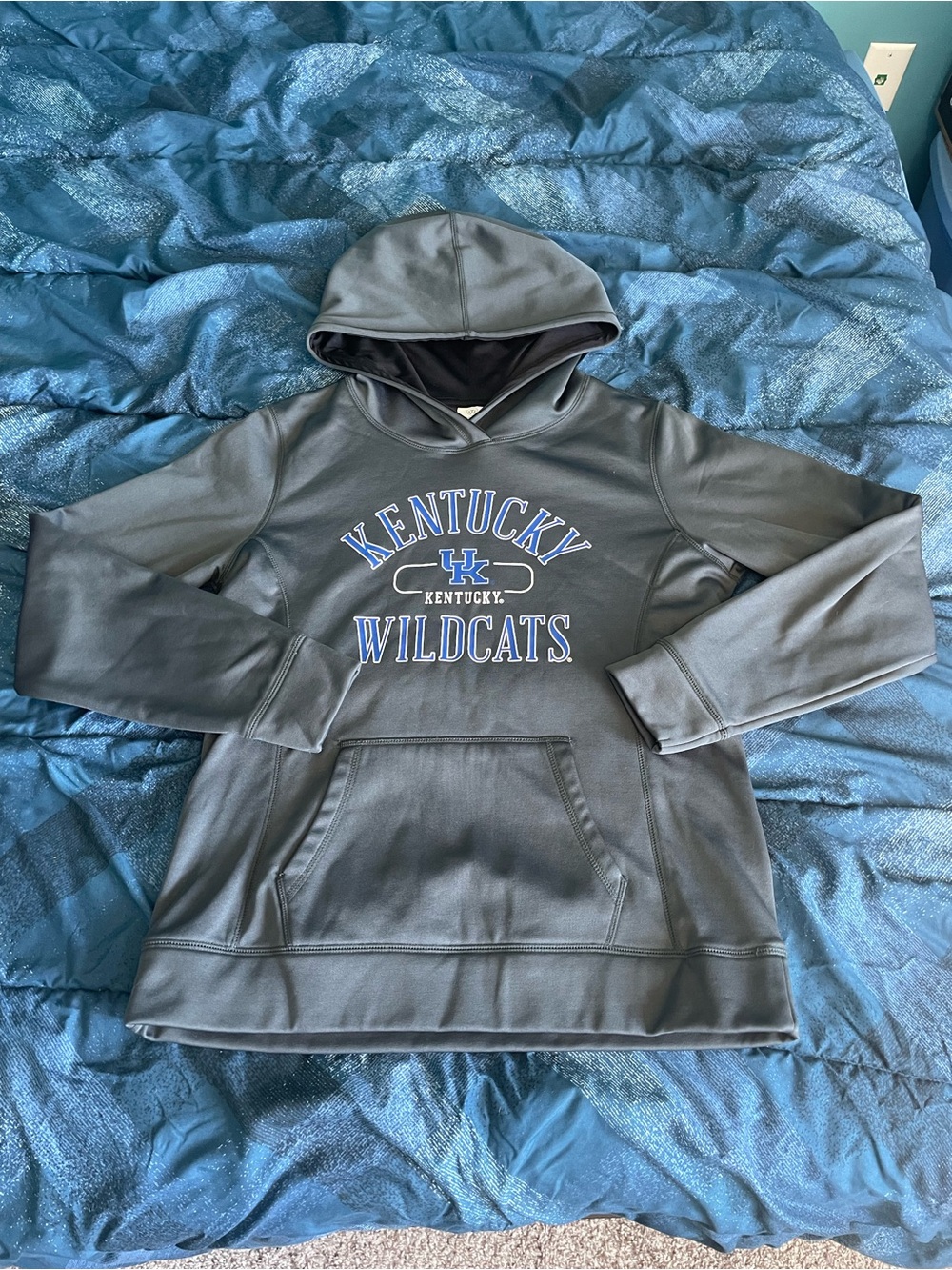 Top of the World Kentucky Wildcats Women’s Gray Hoodie Jacket
